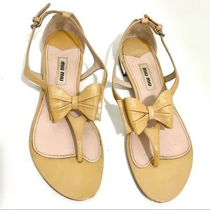 Mui Mui Patent Bow Sandals 37